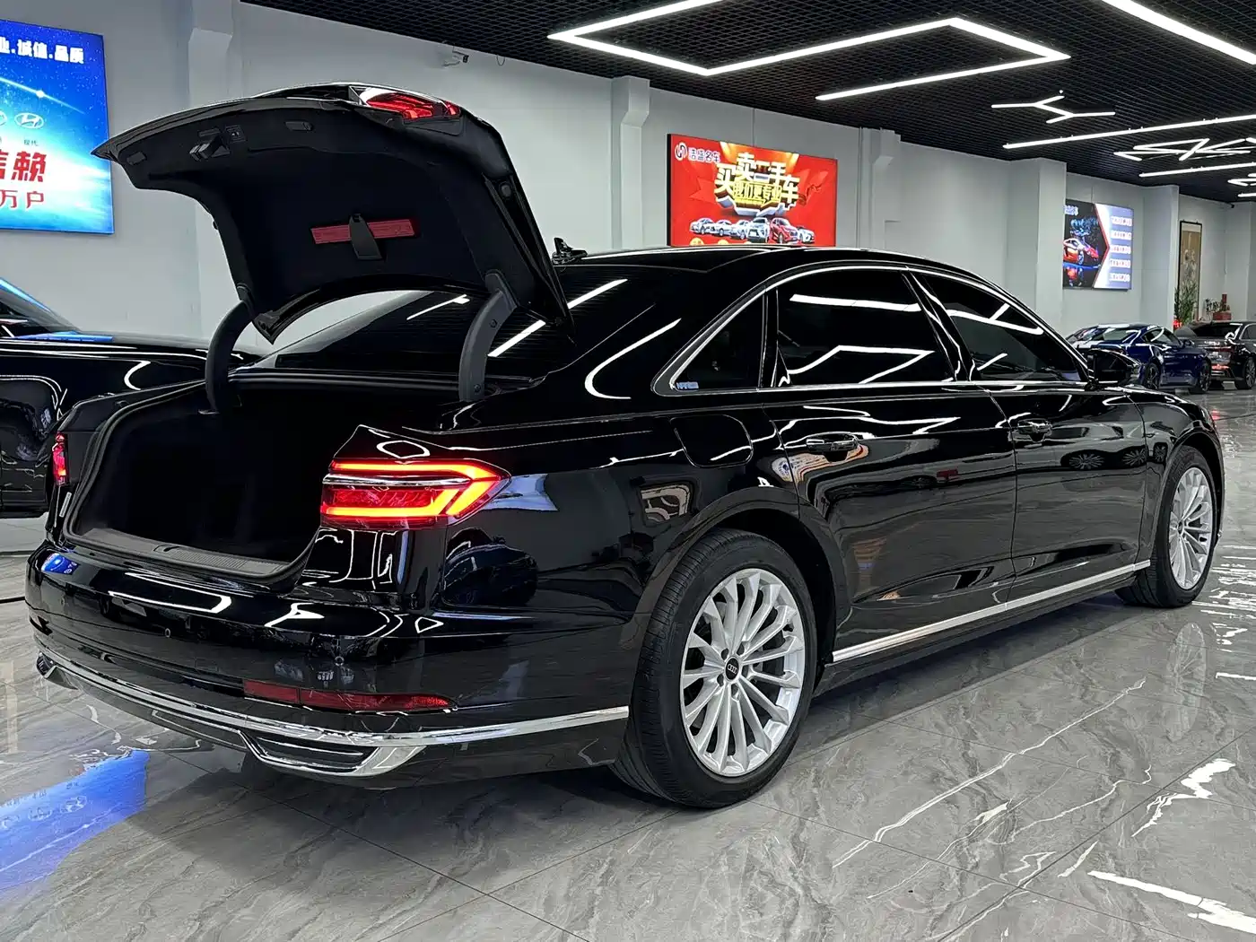 Audi A8 2019 Plus A8L 50 TFSI quattro Comfort фото 6