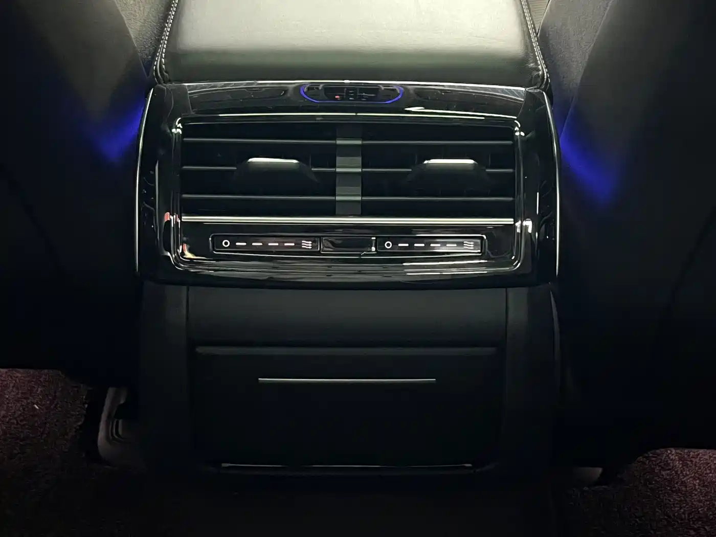 Audi A8 2019 Plus A8L 50 TFSI quattro Comfort фото 16