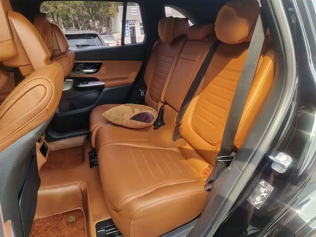 Mercedes-Benz GLC 2023 GLC 300 L 4MATIC Luxury 7-Seater фото 13