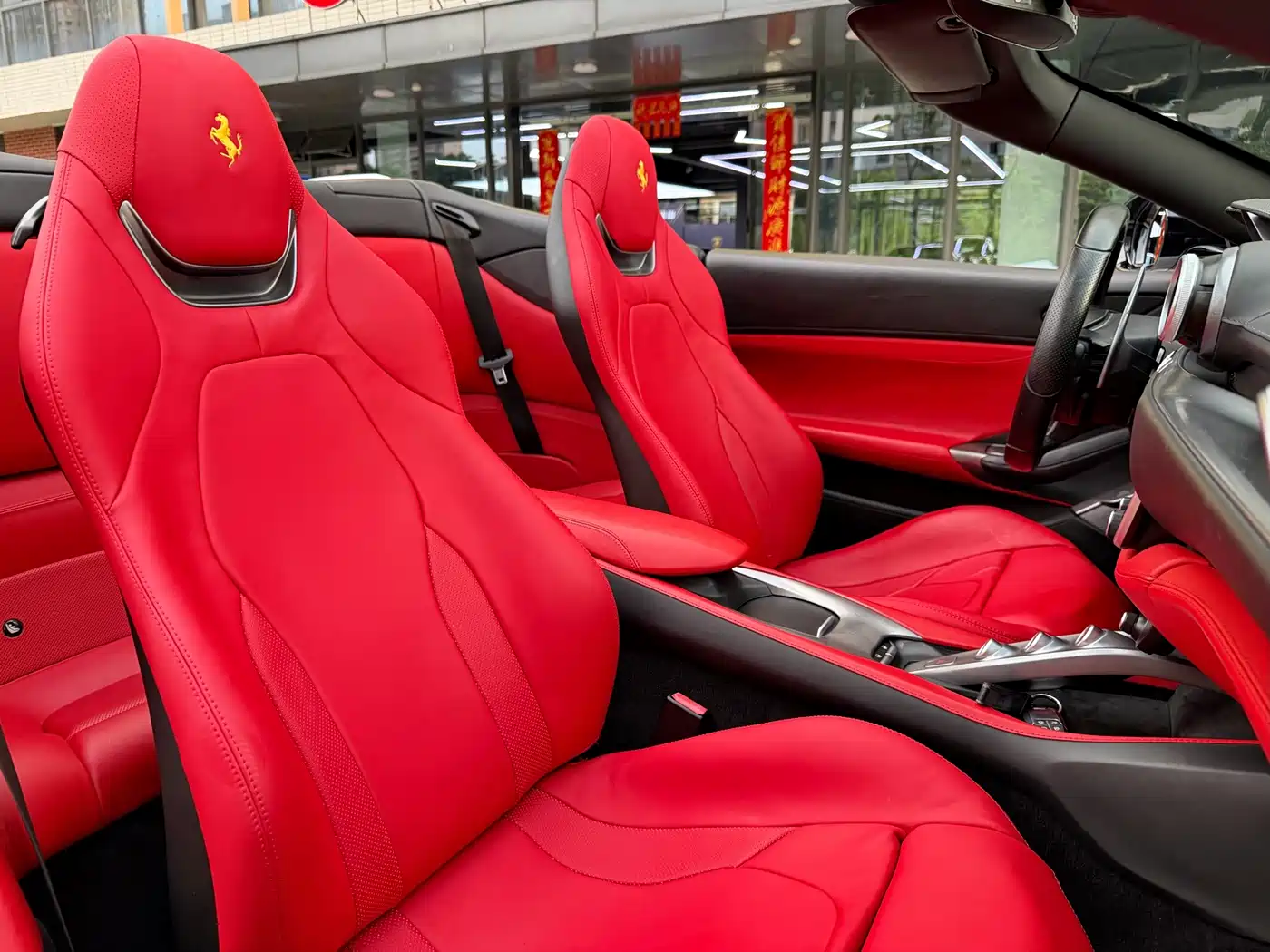Ferrari Portofino 2019 2018 Model 3.9T
