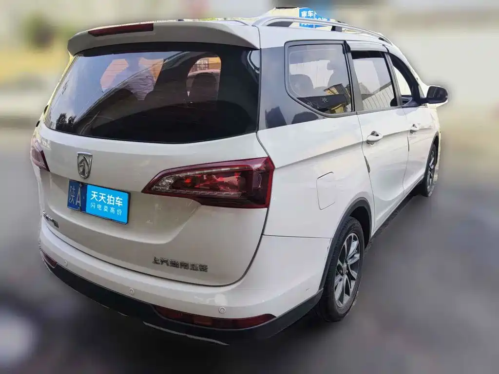 Baojun 730 2019 2019 1.5L Manual Fashion Edition 7-Seater China VI