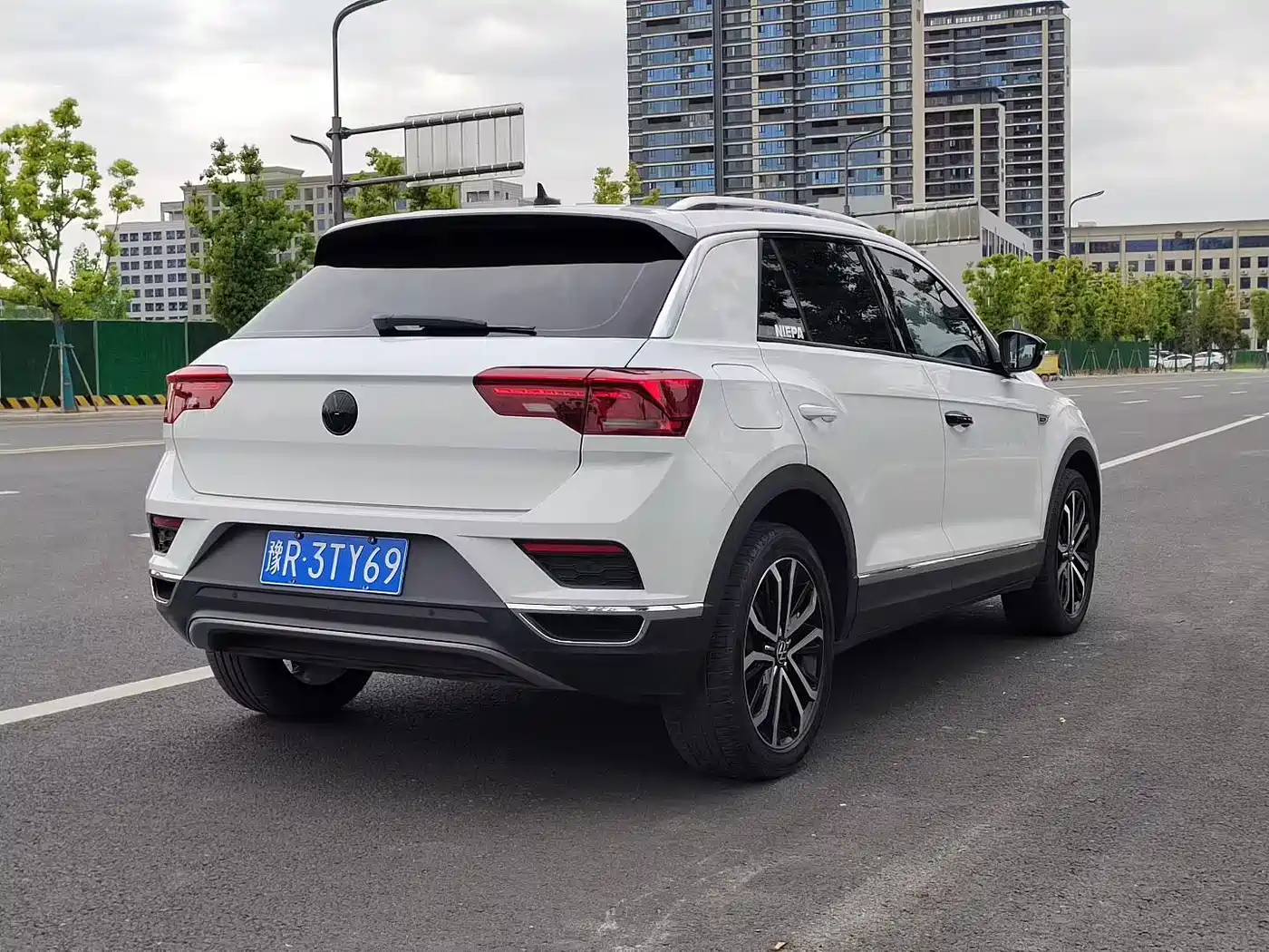 Volkswagen T-ROC 2022 280TSI DSG 2WD Comfort PLUS фото 7