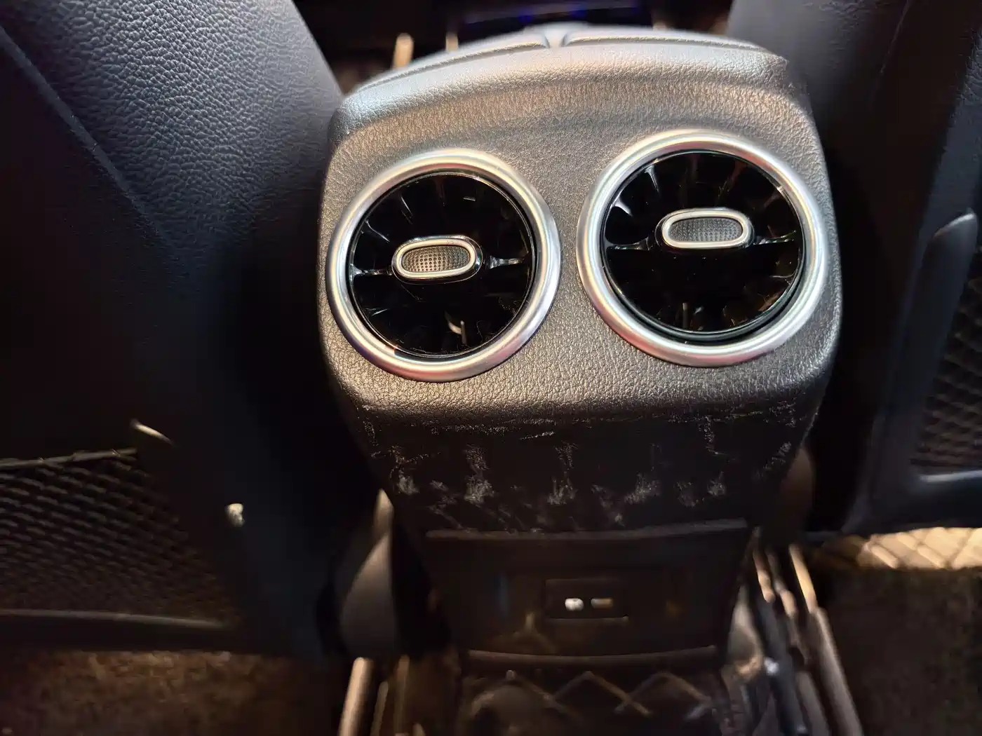 Mercedes-Benz A-Class AMG 2020 AMG A 35 L 4MATIC фото 14
