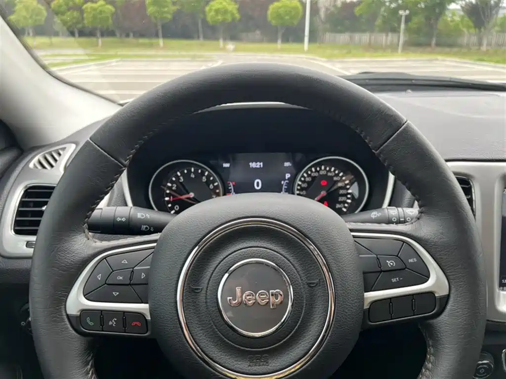 Jeep Compass 2019 2019 200T Auto Family AWD-Connected Large Screen Edition