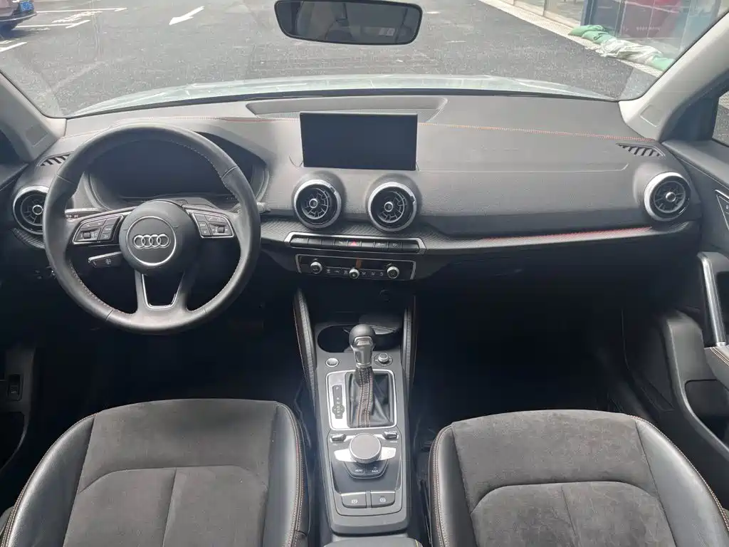 Audi Q2L e-tron 2022 2022 Q2L e-tron Pure Electric Intelligent