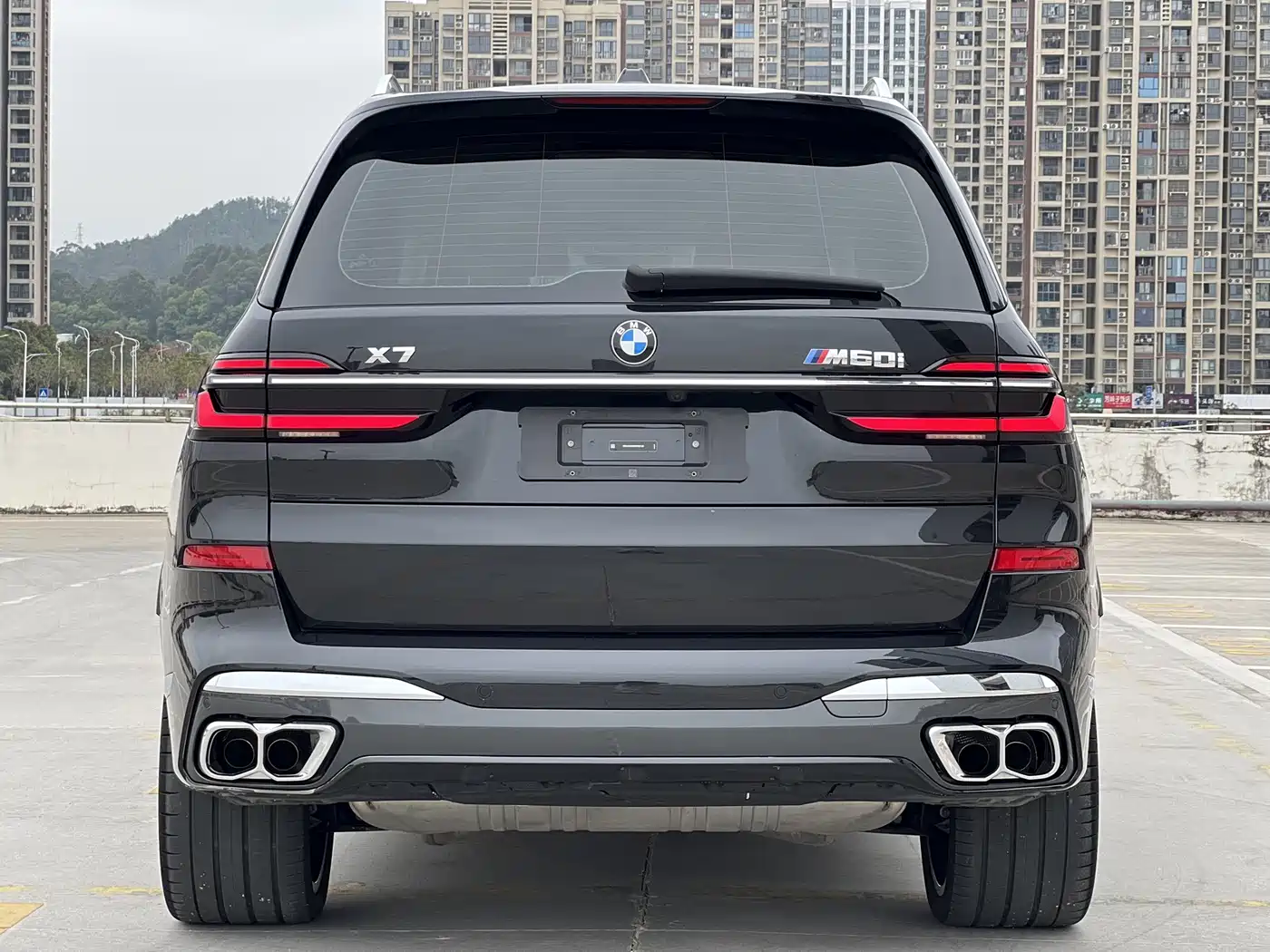 BMW X7 M60I