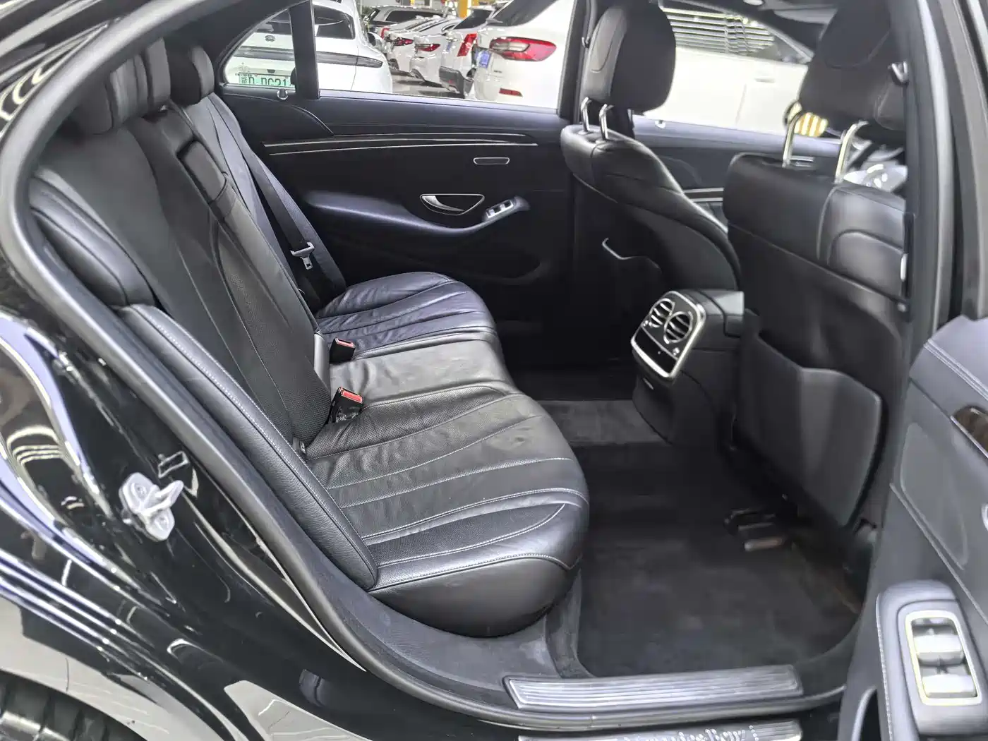 Mercedes-Benz S-Class 2017 S 320 L Business фото 15
