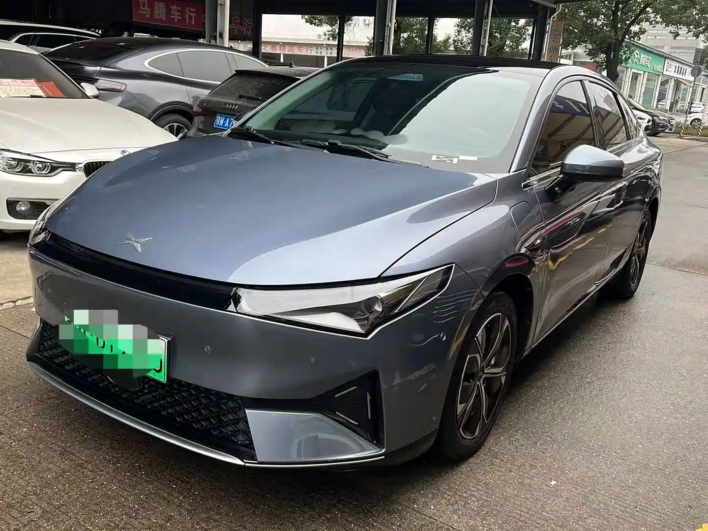 Photo 1 - XPeng P5