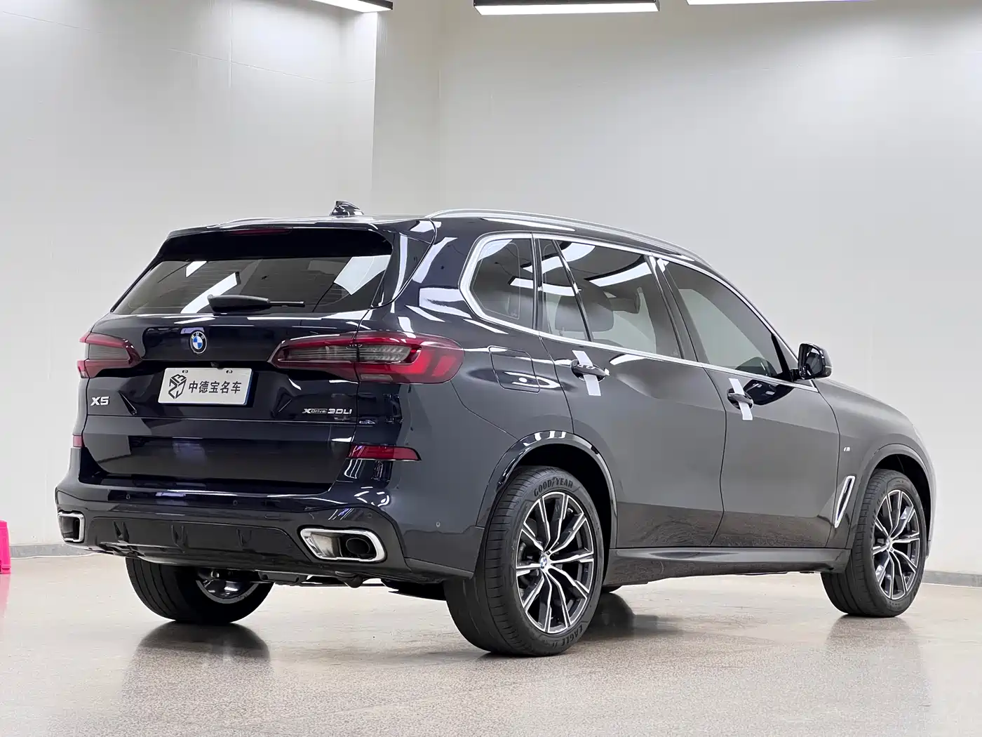 BMW X5 2022 Facelift xDrive 30Li Premium M Sport Package фото 4