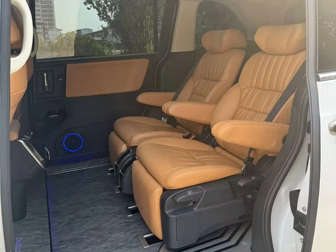 Фото 5 - Honda Odyssey