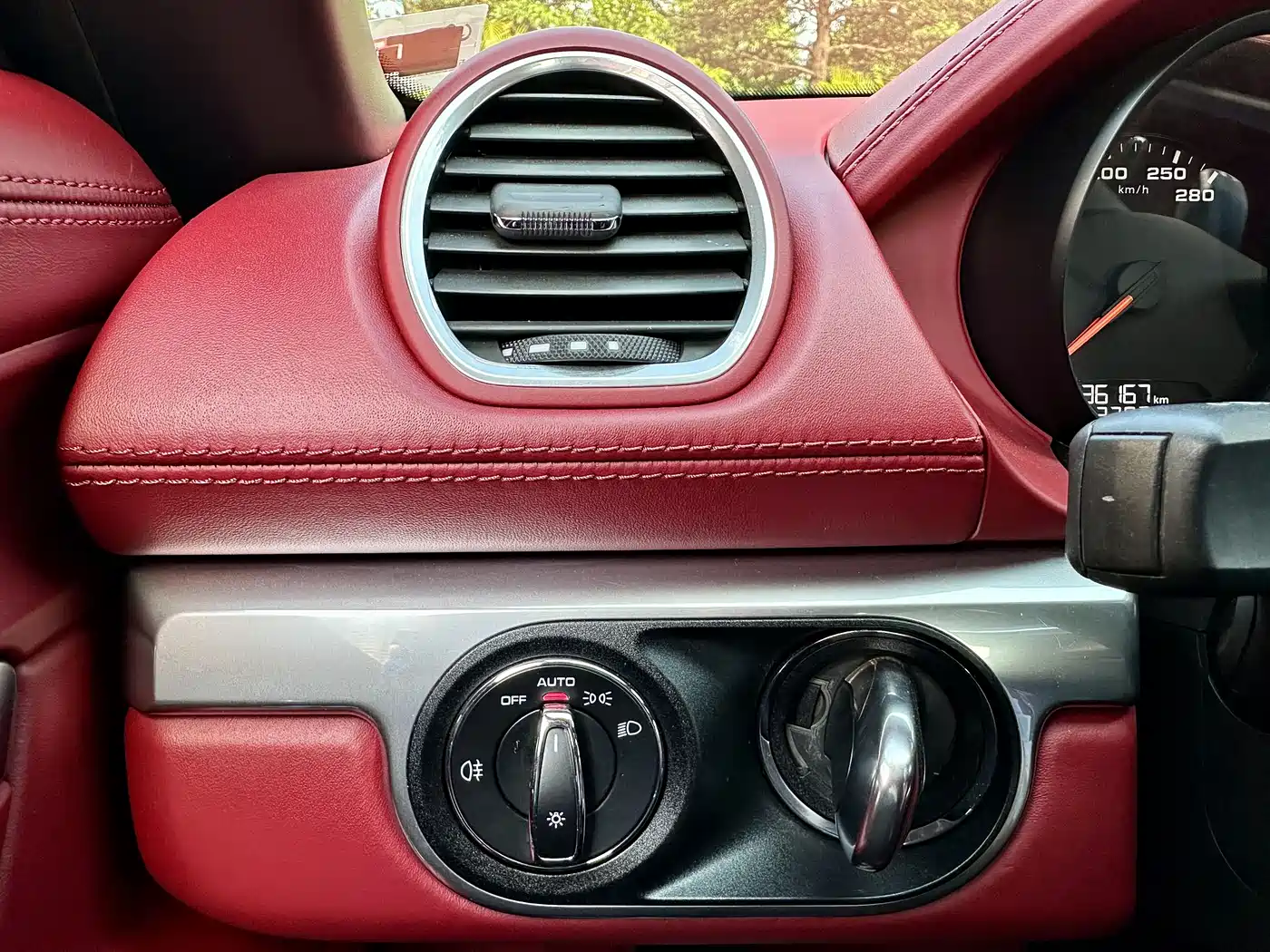 Porsche 718 2020 Boxster 2.0T фото 15