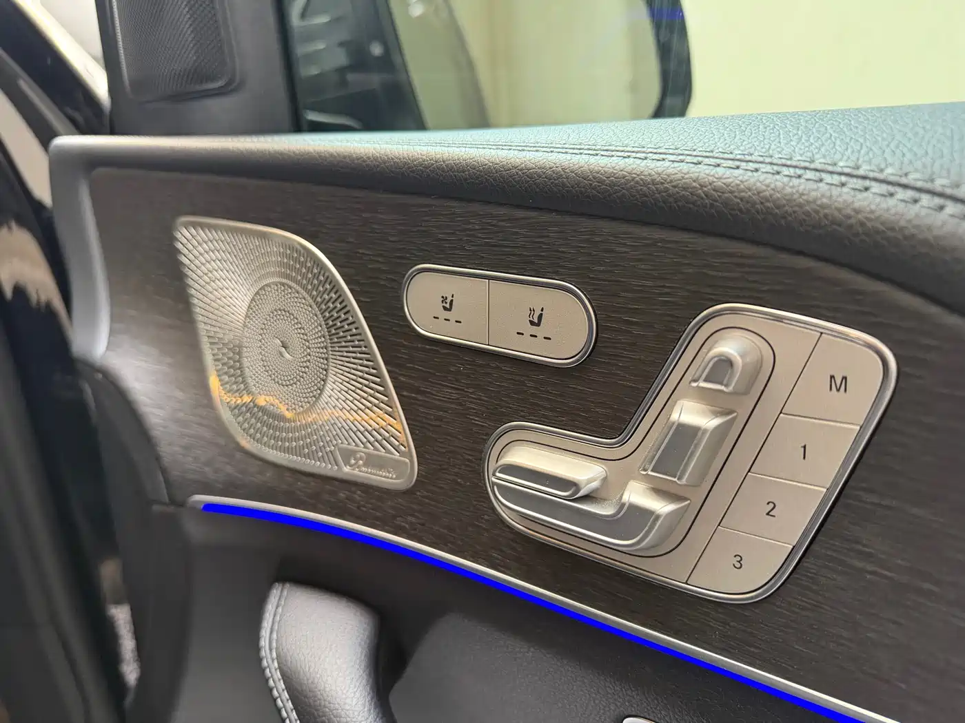 Mercedes-Benz GLS 2023 GLS 450 4MATIC Luxury Edition фото 10