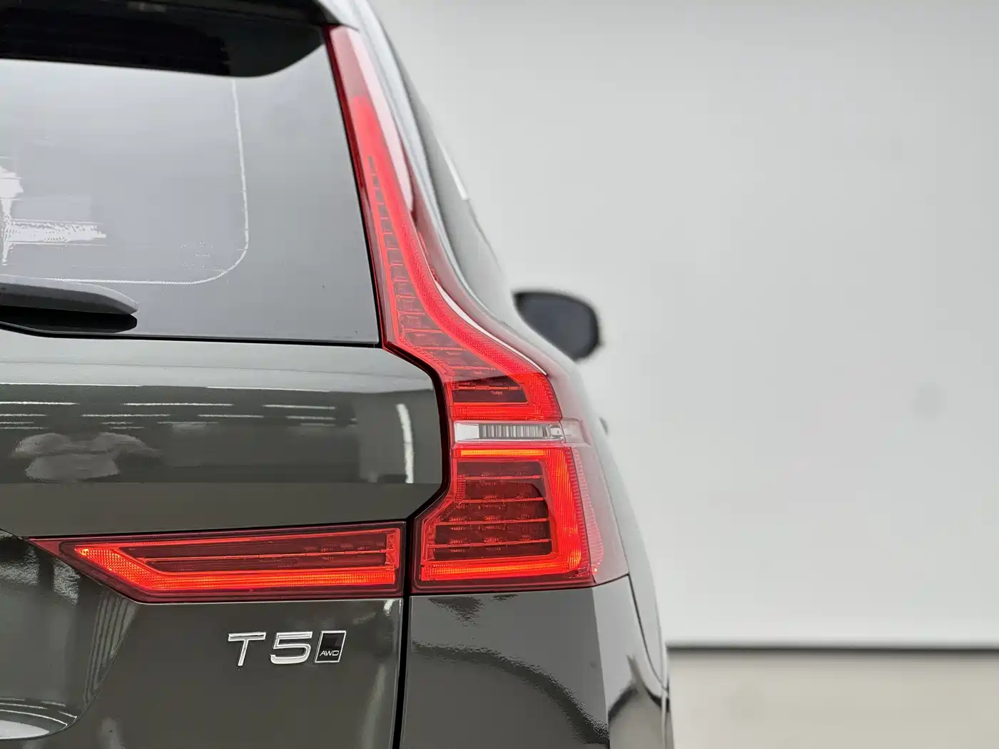 Фото 14 - Volvo XC60