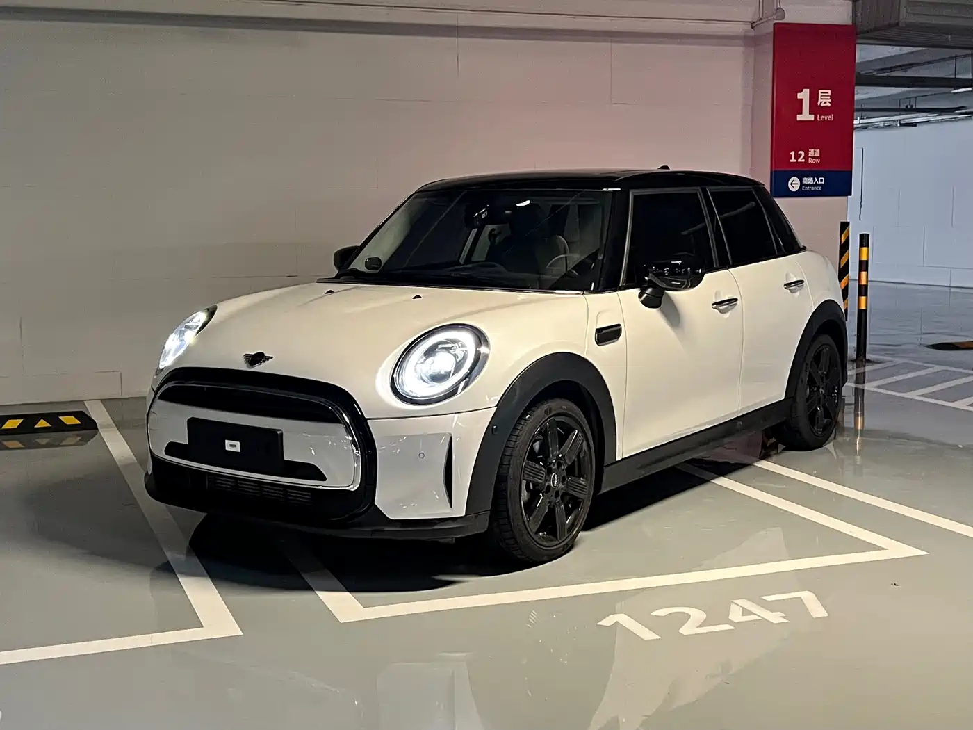 MINI MINI 2023 Facelift 1.5T COOPER Artist 5-Door