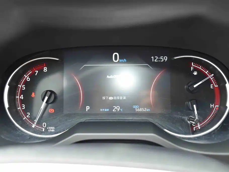 Toyota RAV4 Rongfang 2022 2.0L CVT 2WD Trend Plus Edition фото 12