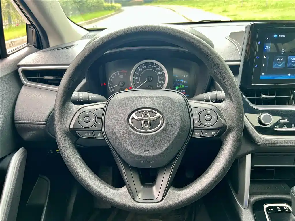 Toyota Corolla Cross 2022 2.0L Elite Edition фото 13
