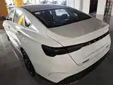 Фото 23 - Geely Binrui