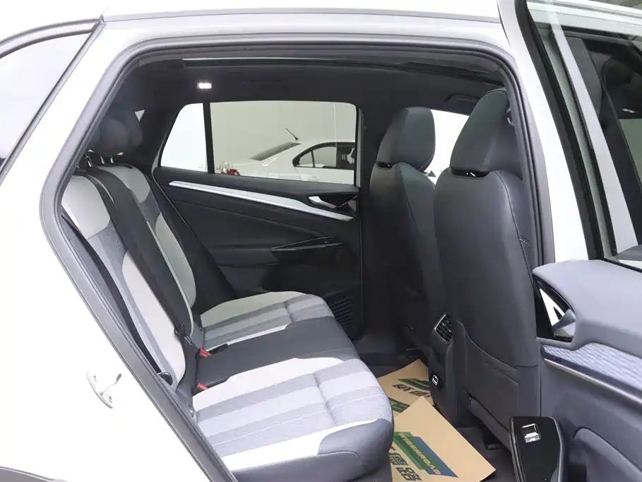 VOLKSWAGEN ID.4 CROZZ