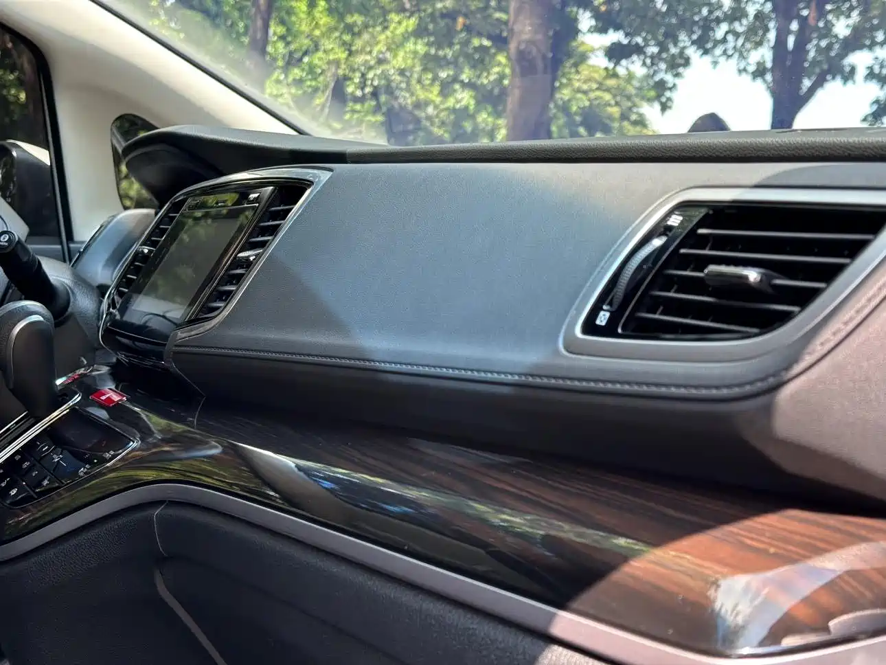 Фото 44 - Honda Odyssey