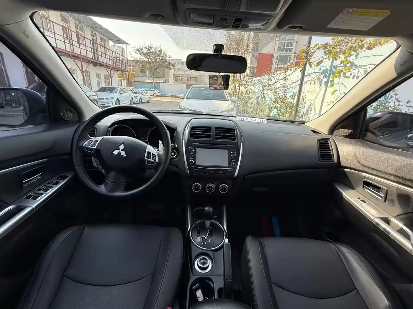 Mitsubishi ASX 2013 2.0L CVT 2WD Luxury фото 12