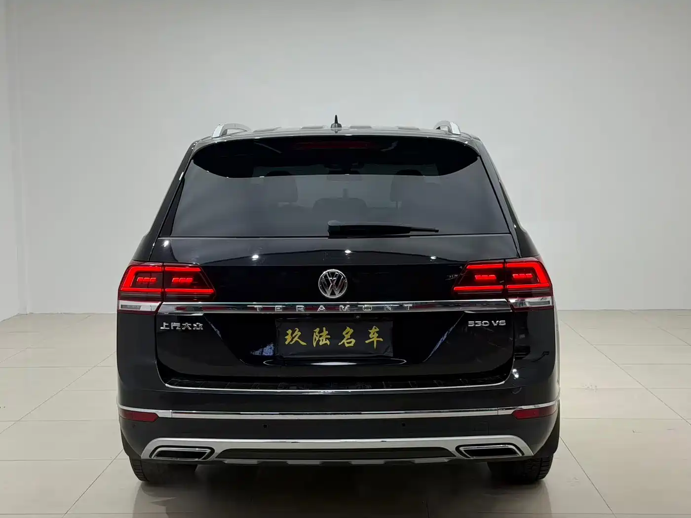 Volkswagen Teramont 2017 530 V6 4WD Luxury Edition фото 11