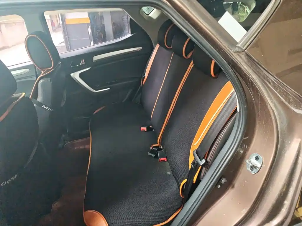 JAC Motors Refine S3 2016 2016 1.5L CVT Luxury Smart