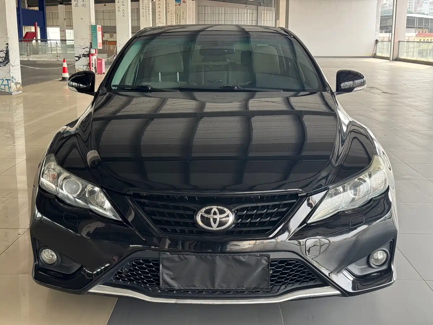 Toyota Reiz 2010 2.5V Elegance Elite Edition фото 2