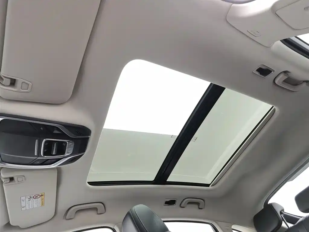 GEELY AUTOMOBILE XINGYUE