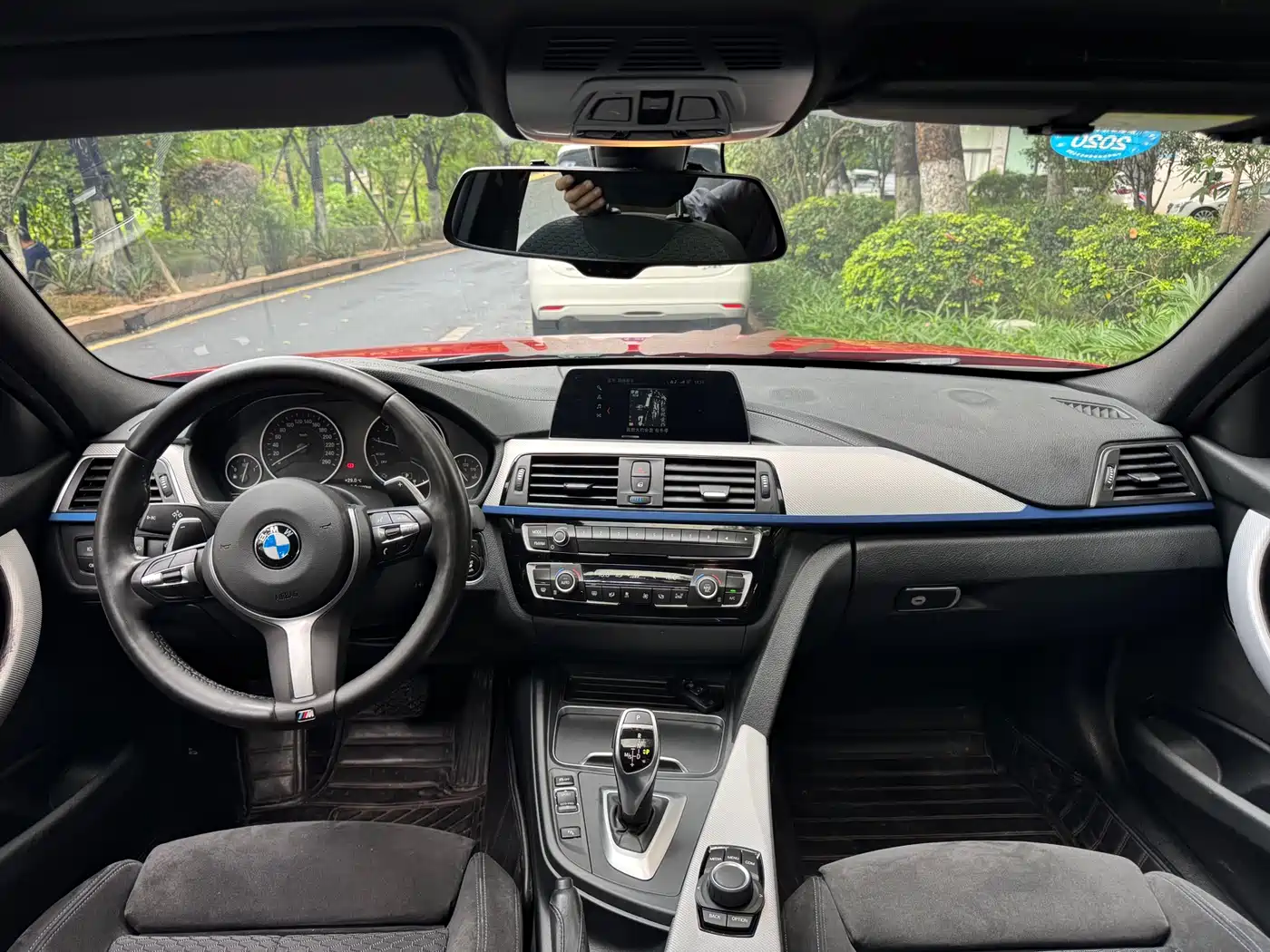 BMW 3 Series 2018 320i M Sport Package фото 12