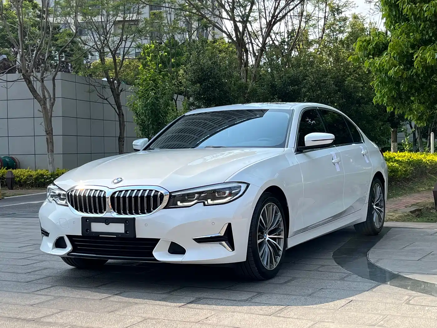 BMW 3 Series 2020 Facelift 325Li Launch Edition