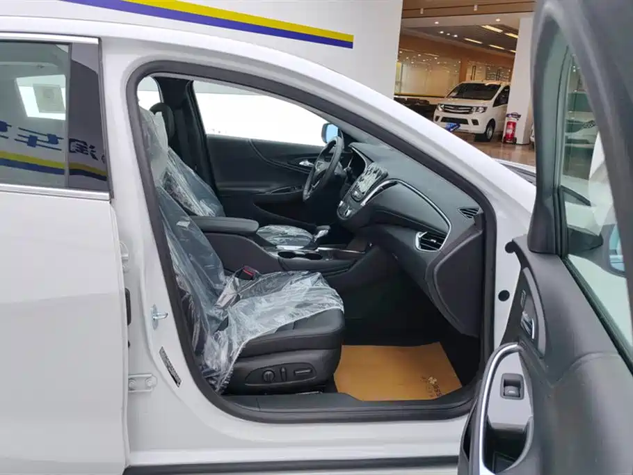 CHEVROLET MAI RUIBAO XL