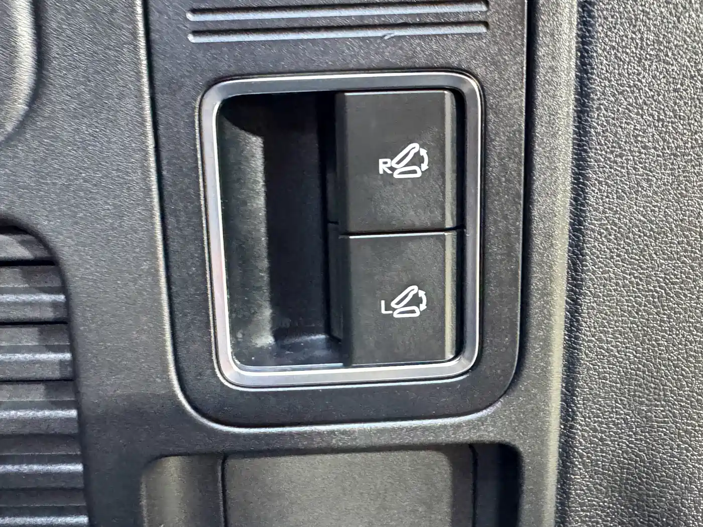 Jetour X70L 2025 2025 2.0T Automatic Flagship 7-Seater