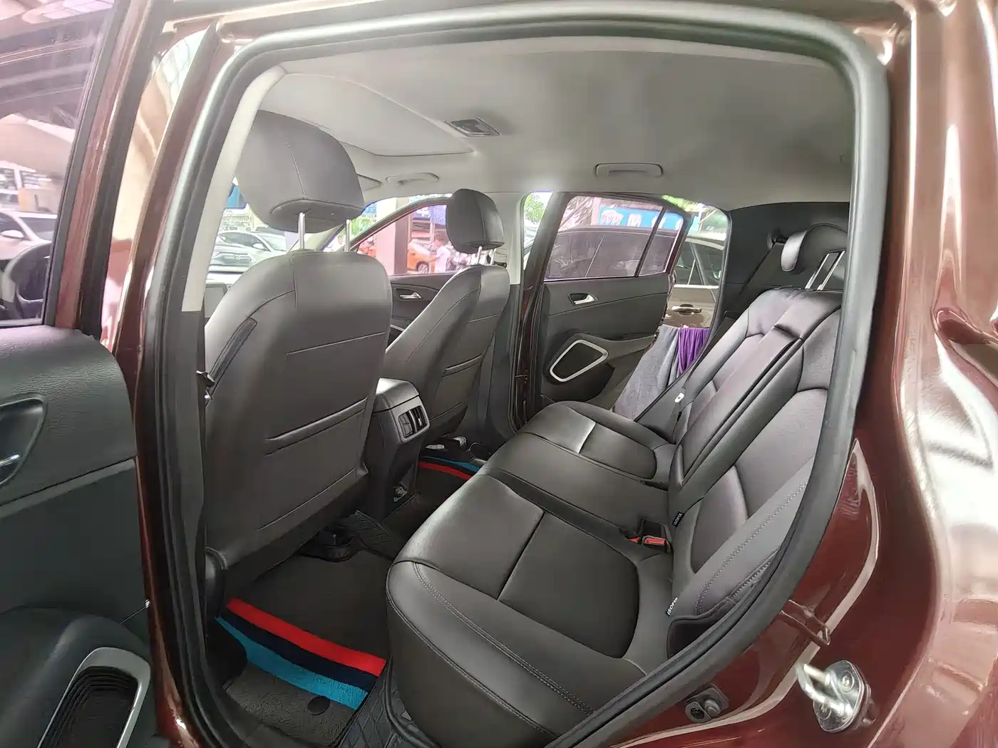Hyundai Beijing Hyundai ix35 2018 2.0L Automatic 2WD Zhiyong·Enjoyment Edition фото 7