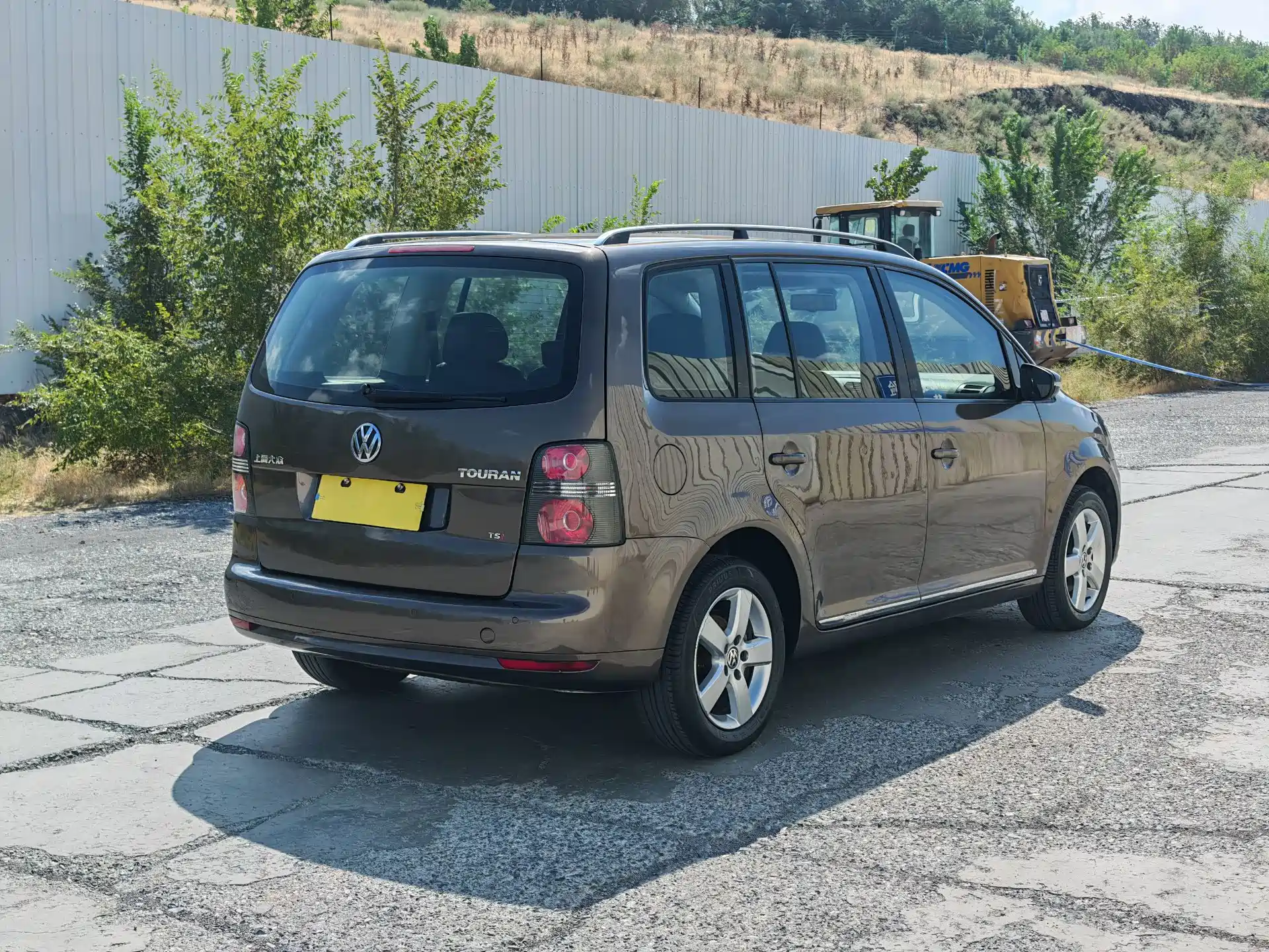 Photo 9 - Volkswagen Touran