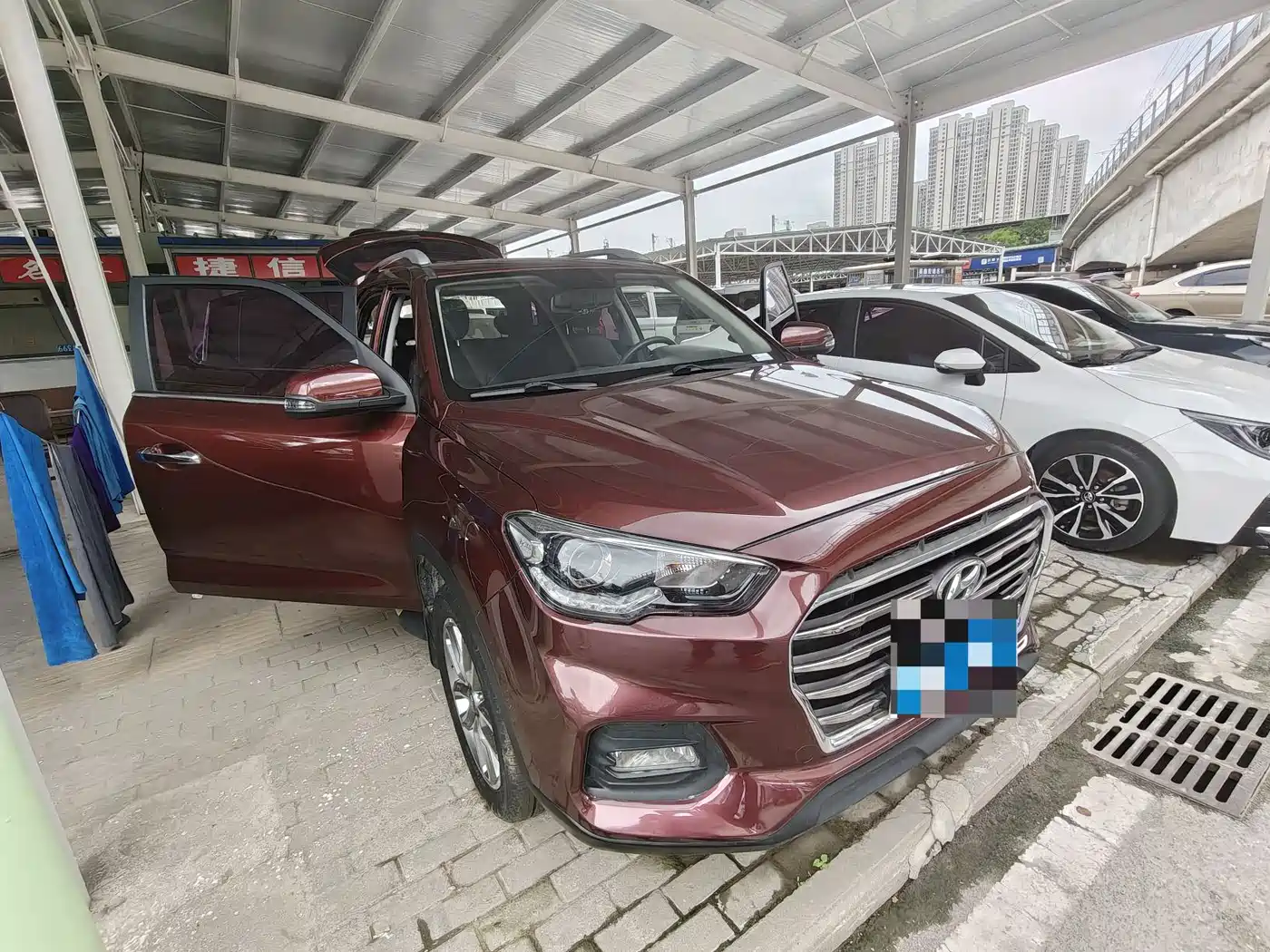 Hyundai Beijing Hyundai ix35 2018 2.0L Automatic 2WD Zhiyong·Enjoyment Edition фото 3