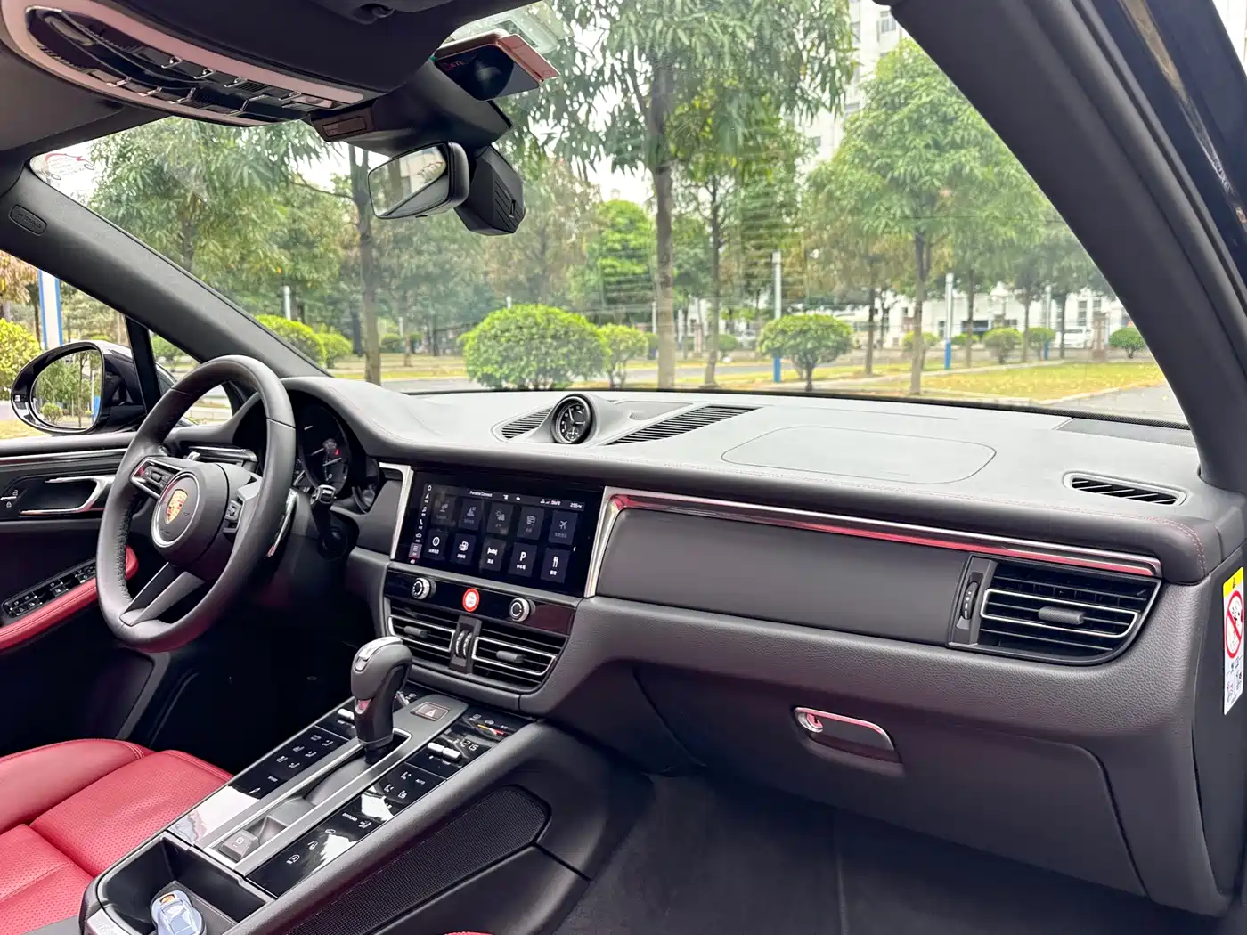 Porsche Macan 2023 Macan 2.0T фото 32