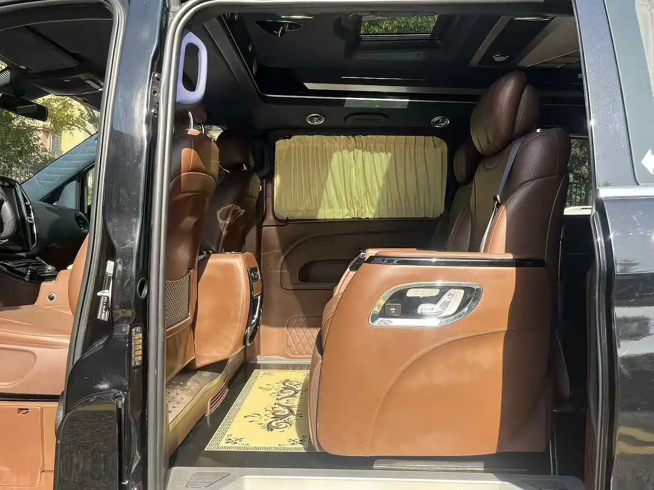 Mercedes-Benz Vito 2018 2.0T Elite 8-seater China V фото 8