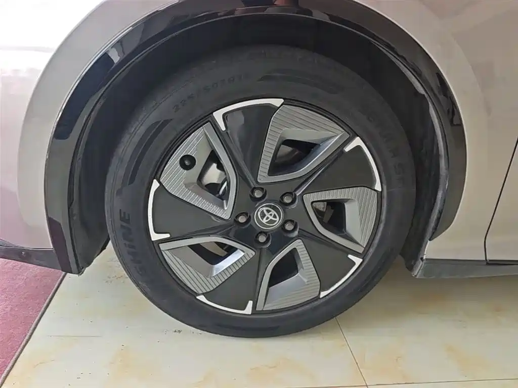 Toyota bZ3 2024 517km Elite PRO фото 23