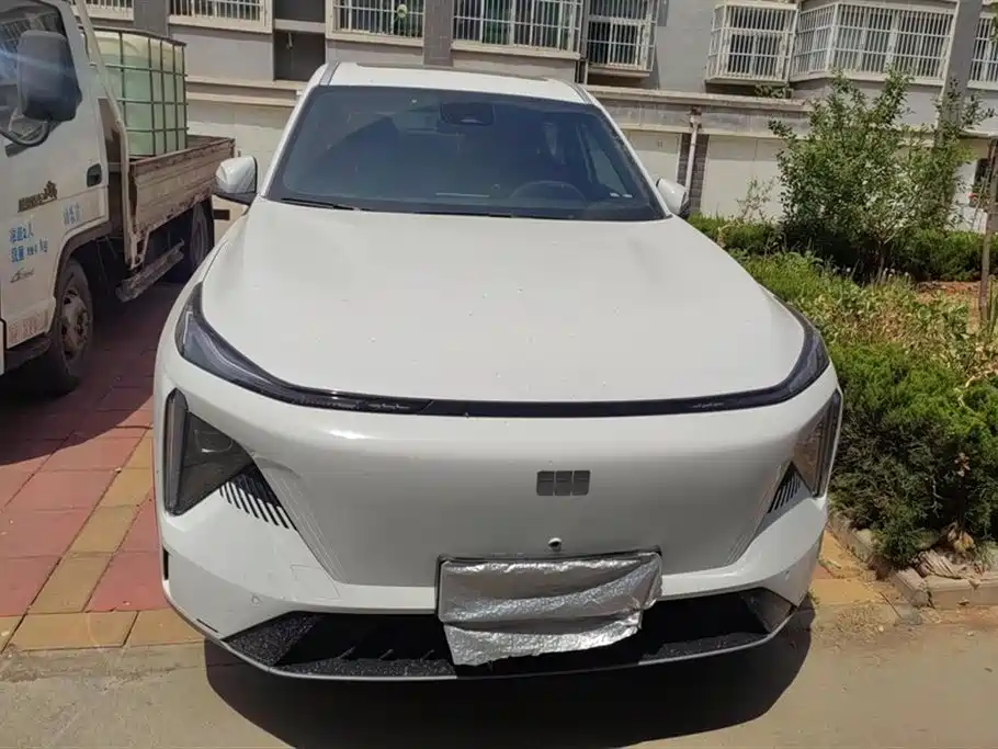 Geely Galaxy Galaxy L7 2024 1.5T 115km PLUS Soaring Dragon Edition фото 2