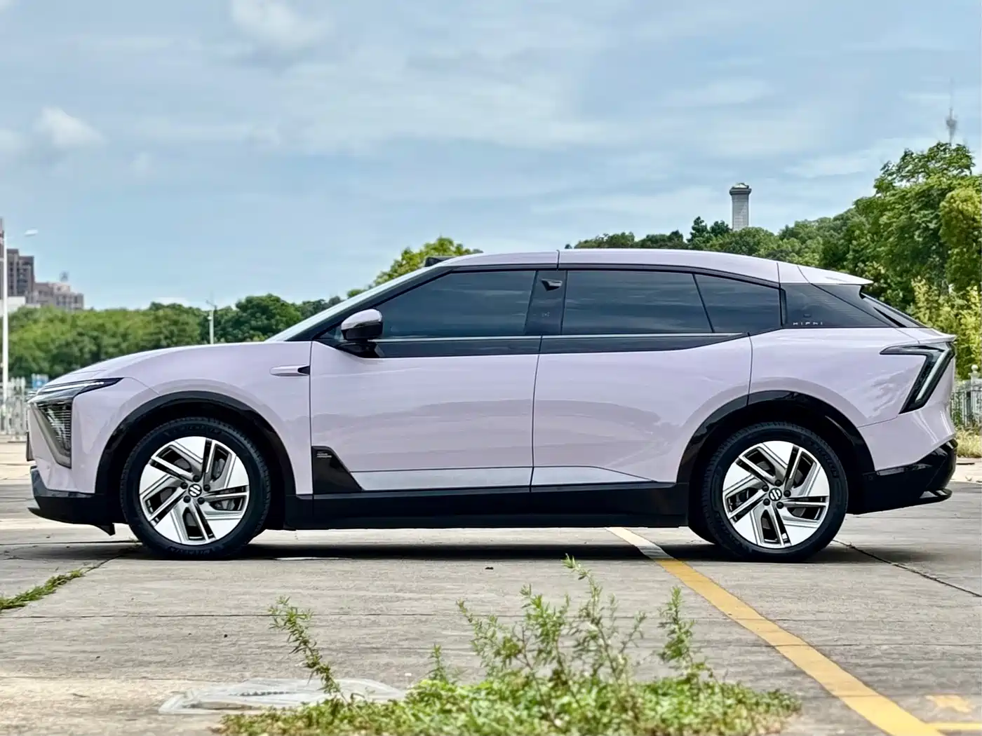 HiPhi Y 2023 2023 560km Elite Edition