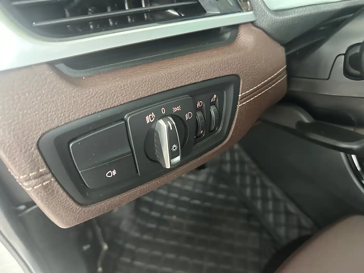 BMW X1 2021 Facelift xDrive25Li Premium фото 19