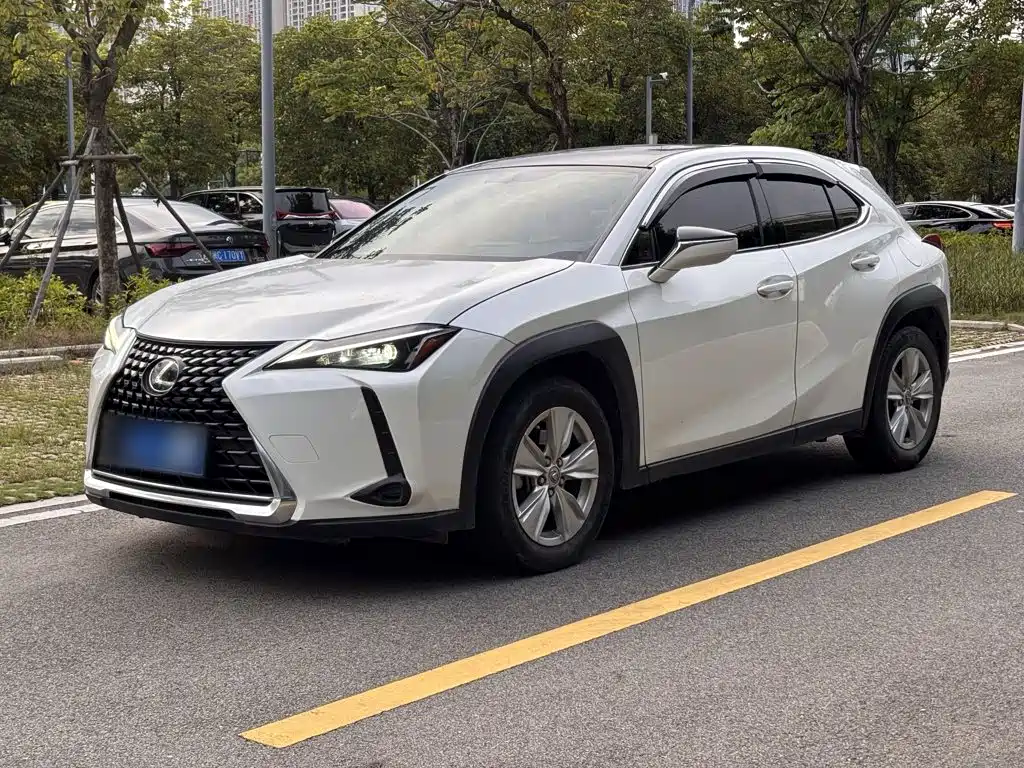 2022 Lexus UX