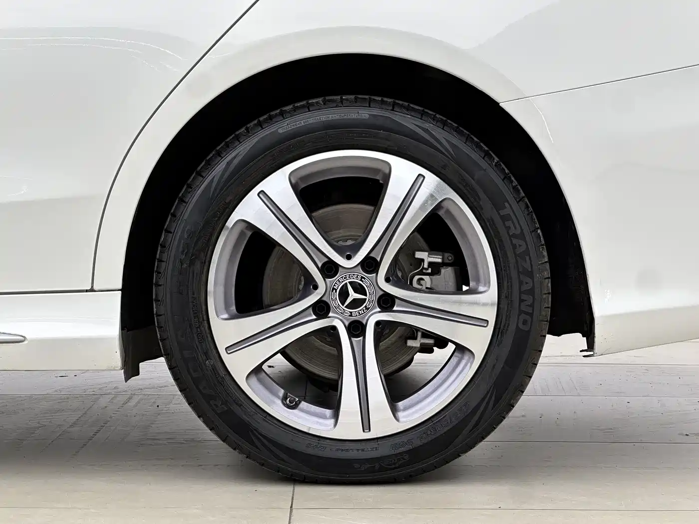 Mercedes-Benz C-Class 2020 Facelift C 260 L Sport фото 13