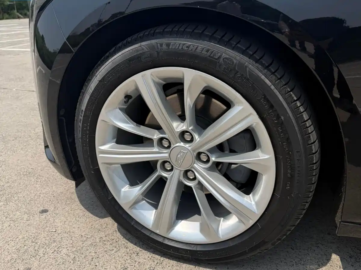 Cadillac CT5 2024 28T Luxury Model Pro фото 12