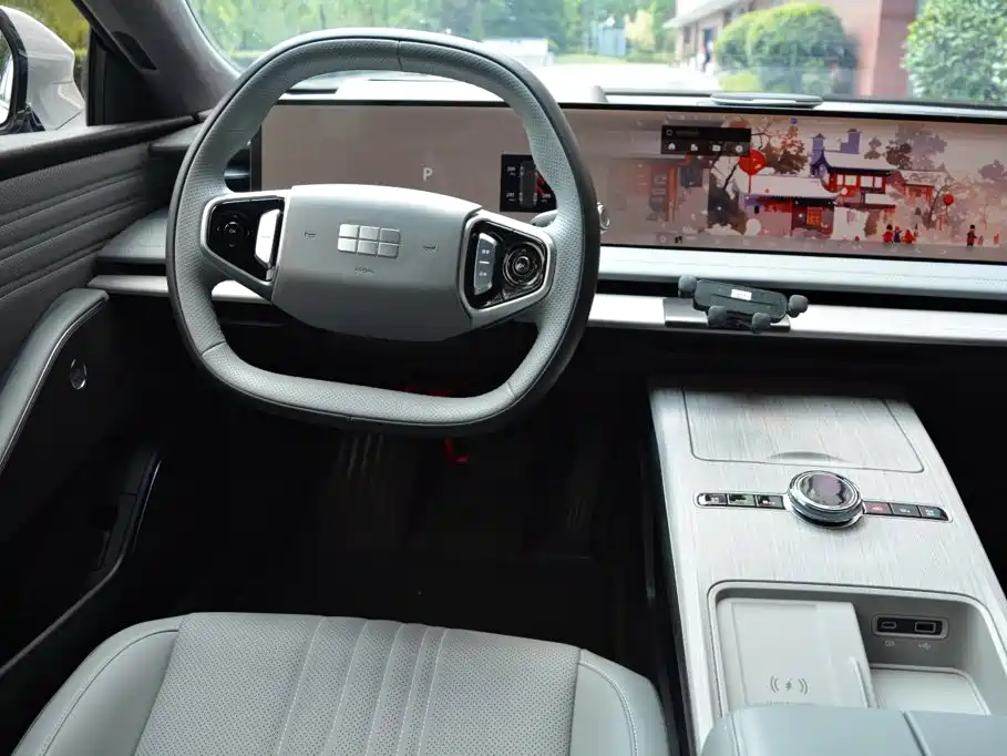 Geely Galaxy Galaxy E8 2025 2024 550km RWD MAX