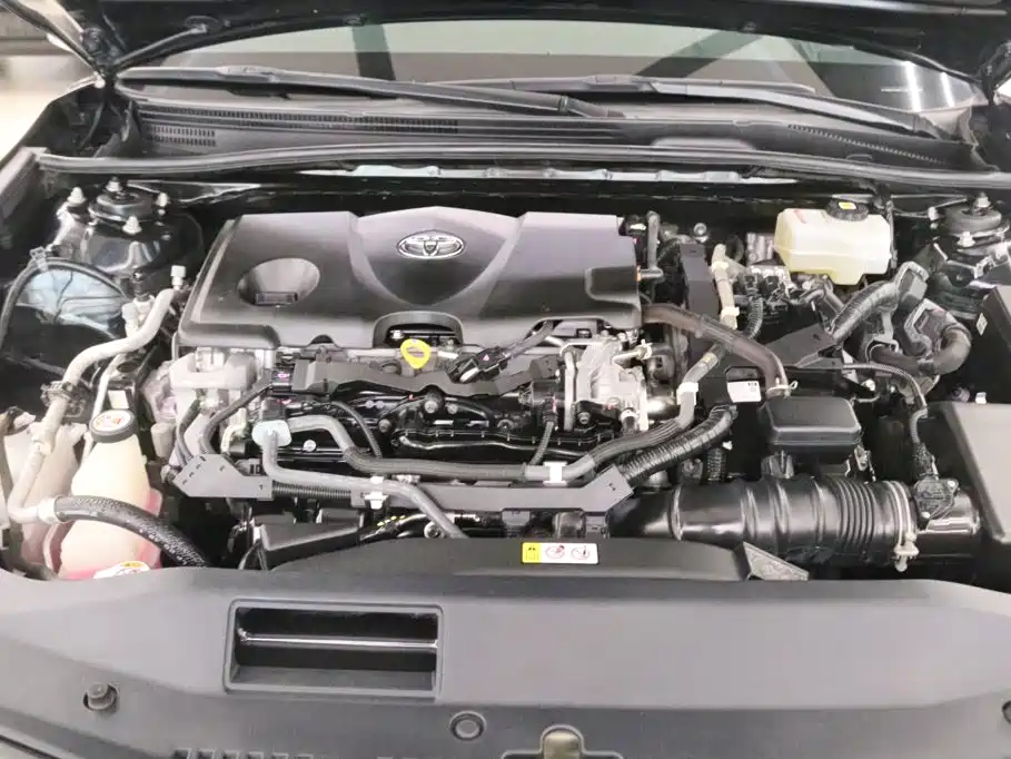 Photo 20 - Toyota Camry