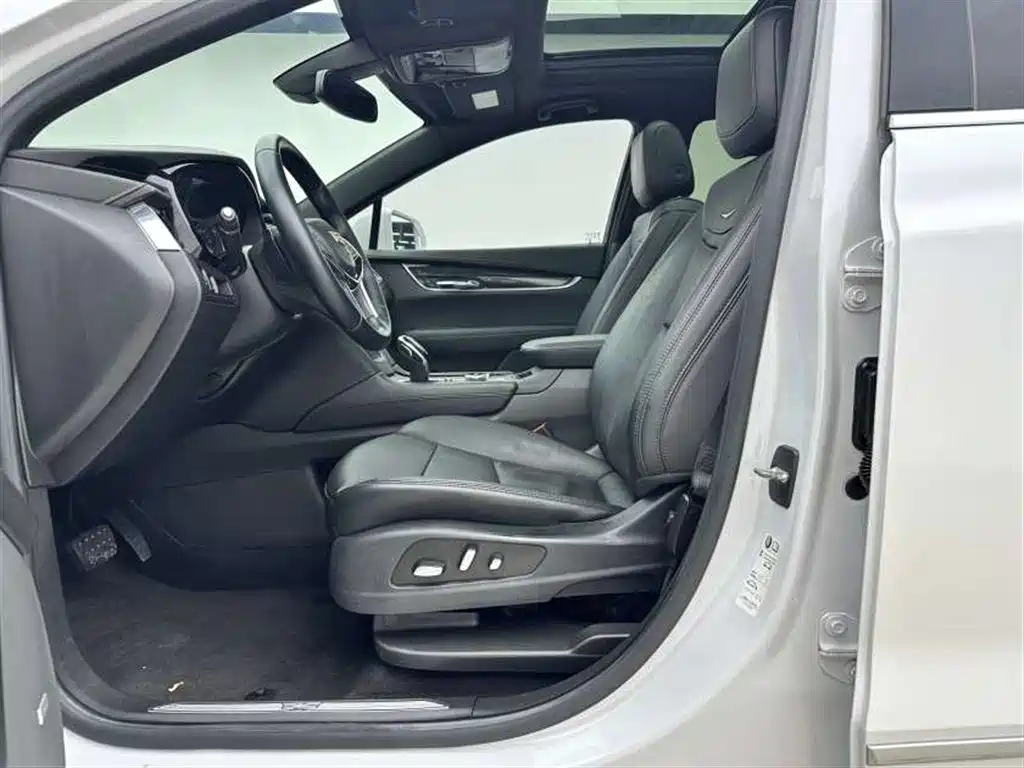 Cadillac XT5 2020 28T Luxury Model фото 6
