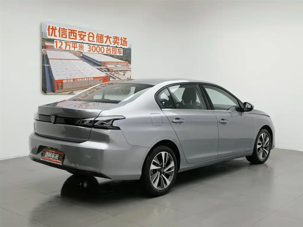 Peugeot 408 2022 1.6T Light Chaser Edition фото 2