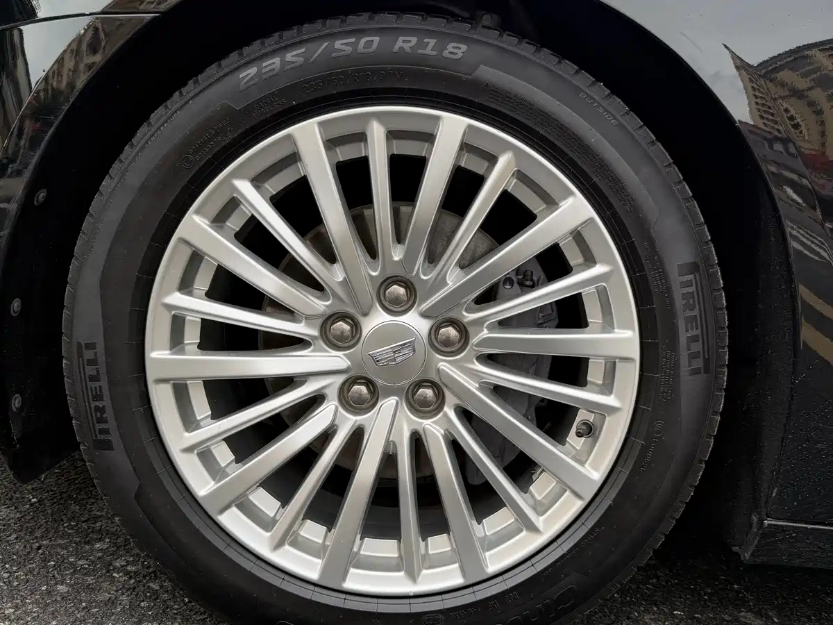 Cadillac CT6 2019 28T Luxury Model фото 22