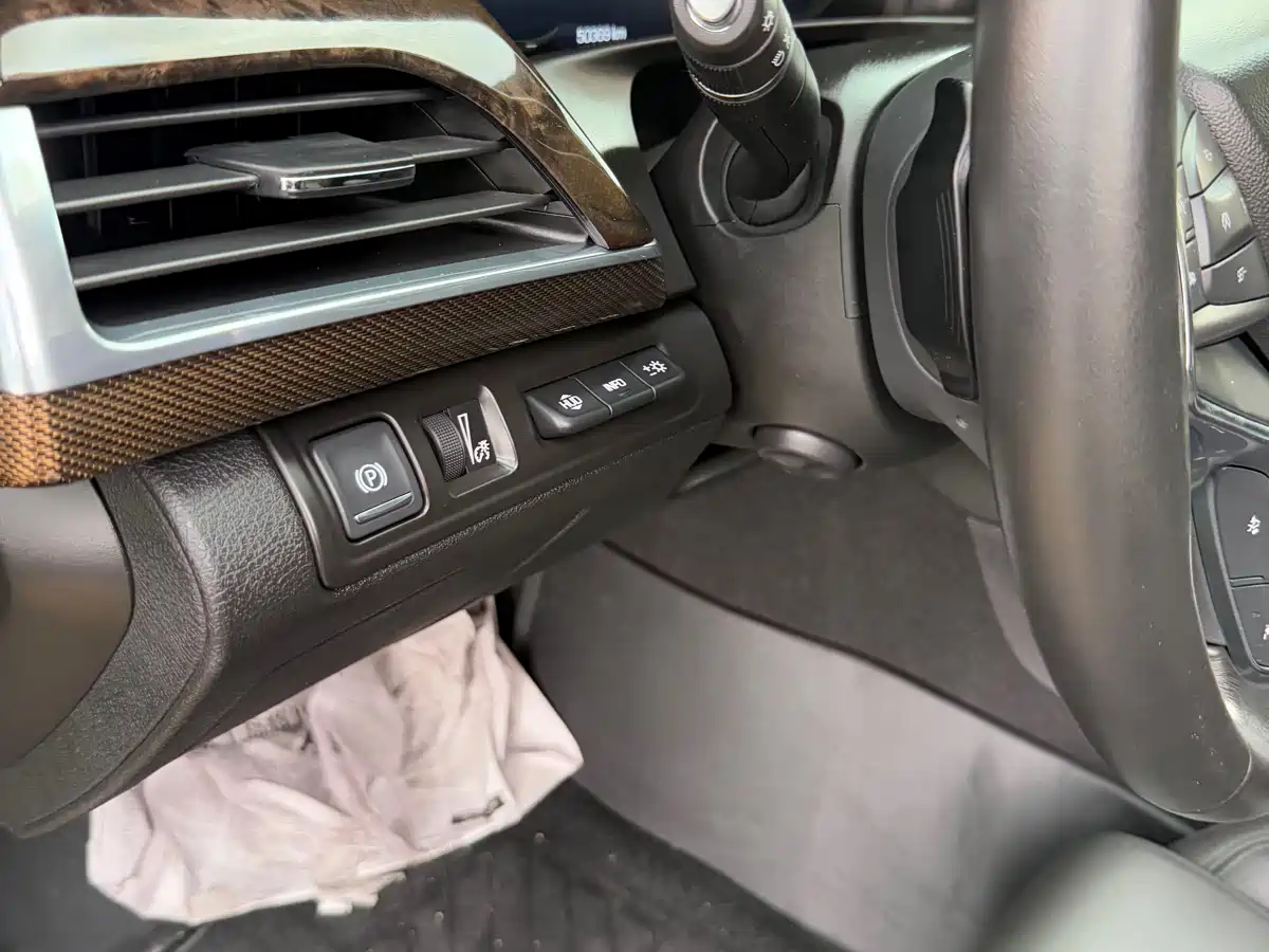 Cadillac CT6 2020 28T Luxury Sport фото 15